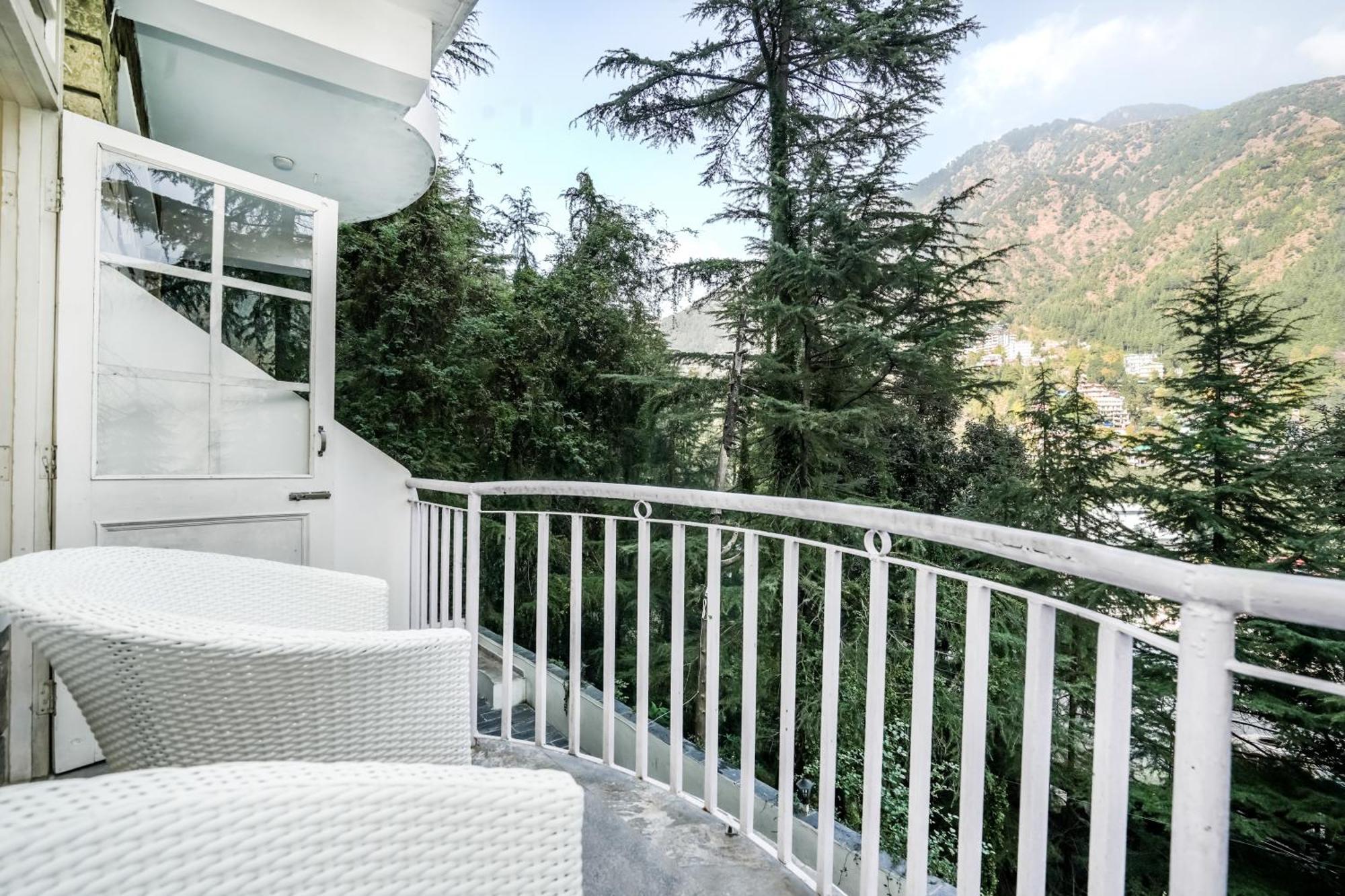 The Bunksters Mcleodganj, Dharmkot Pansiyon McLeod Ganj Dış mekan fotoğraf